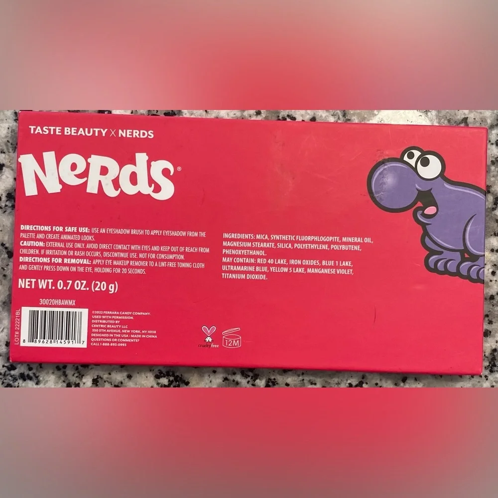 Nerds Eyeshadow Palette X Taste Beauty - Picture 7 of 7